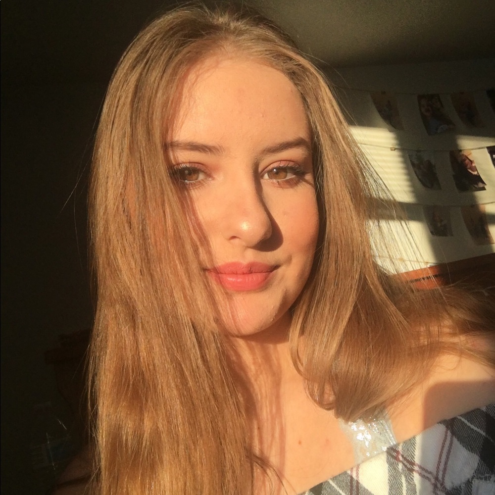 Meet your Posher, Rose